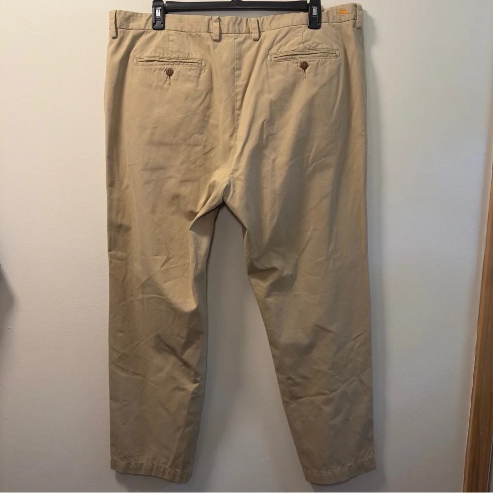 Tommy Bahama Men’s Khaki Chino 100% Pima Cotton Pants Sz 42x30